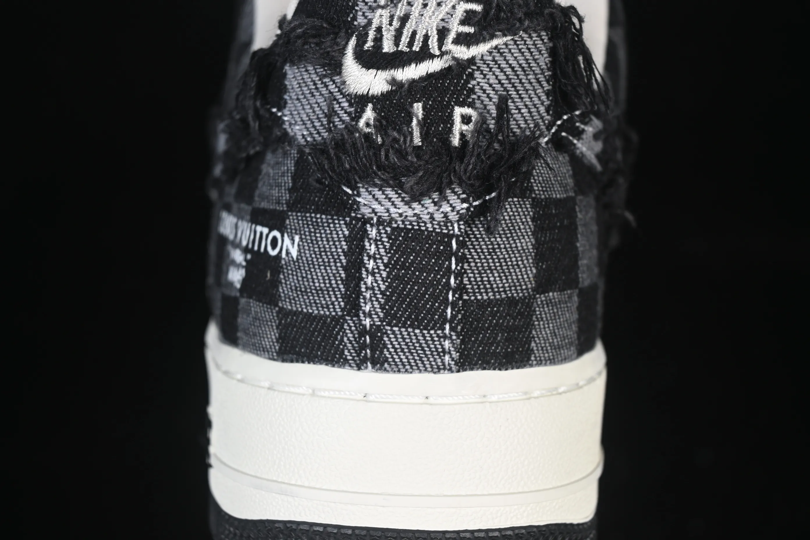 All categories Nk Air Force 1 Air Force series Nk Air Force 1 Low Air Force low-top Nike Air Force 1'07 Low LV joint white and black Air Force 1 low-top casual sneakers YF9511-817